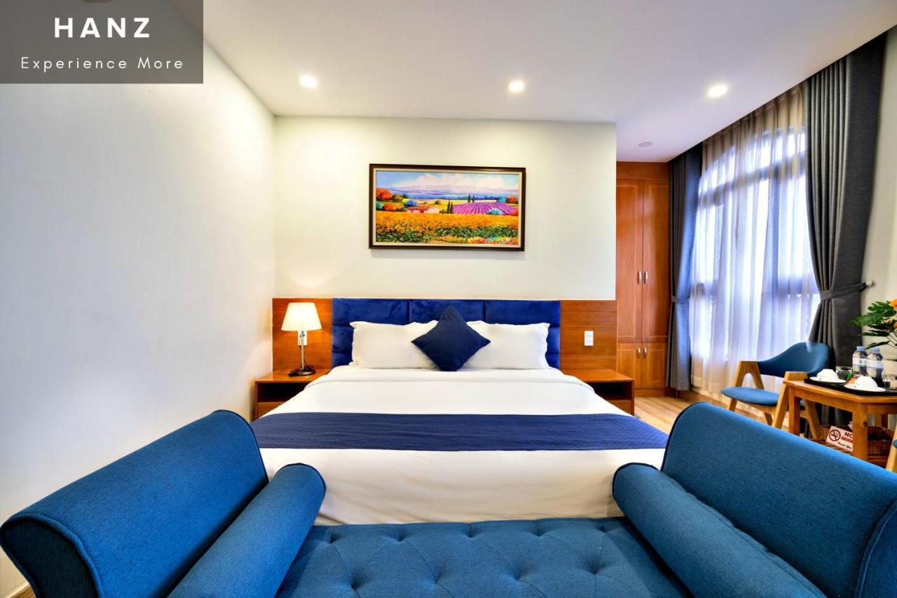 Hanz Vivian Airport Hotel 3*